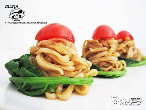 秋波炸酱面