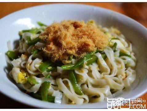 肉松鸡蛋扁豆面条