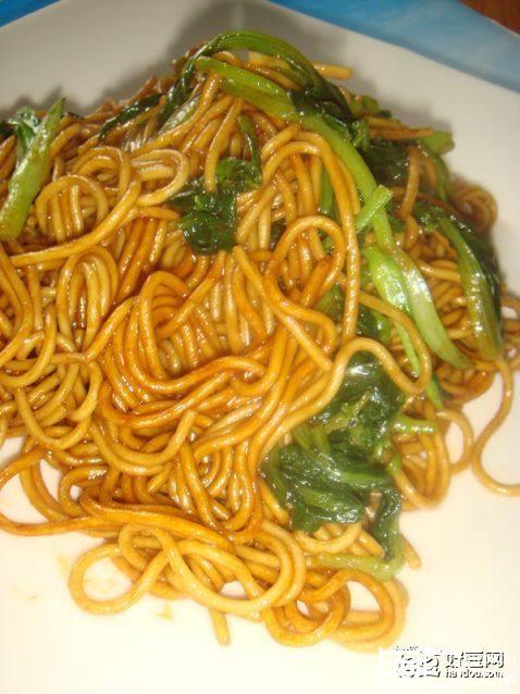 青菜肉丝炒面