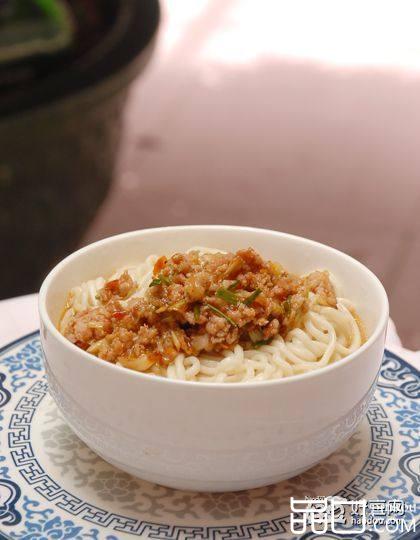 肉酱汤面