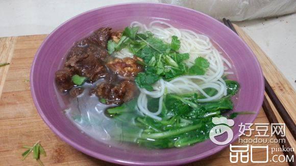 牛肉米粉