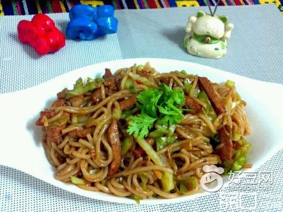 肉丝炒米粉