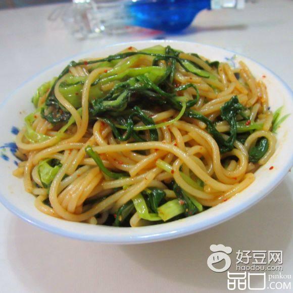 空心菜焖米粉