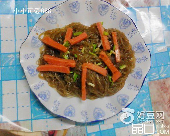 火腿肠炒粉丝
