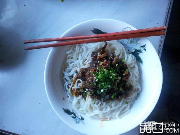 湘西干挑米粉