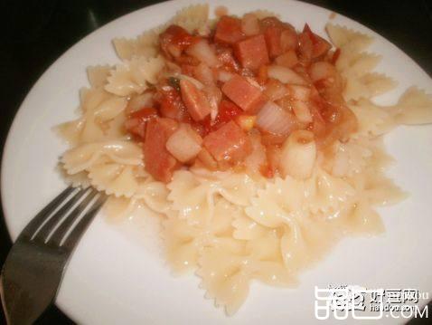 西红柿蝴蝶粉