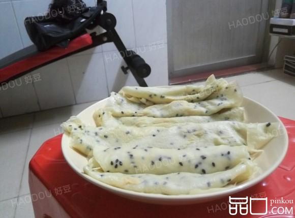 芝麻鸡蛋饼