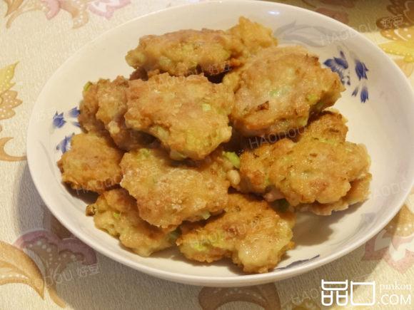 芹菜小肉饼