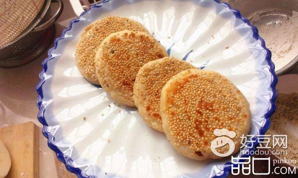 花生馅糯米饼