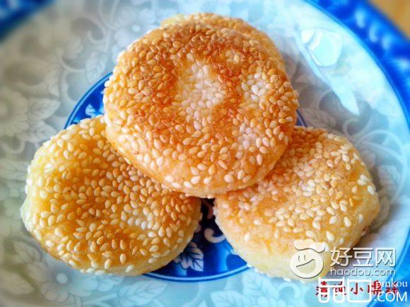 玉米粥芝麻煎饼