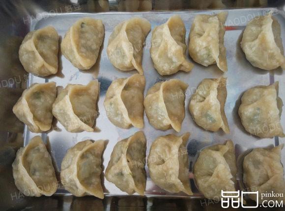 韭菜肉蒸饺