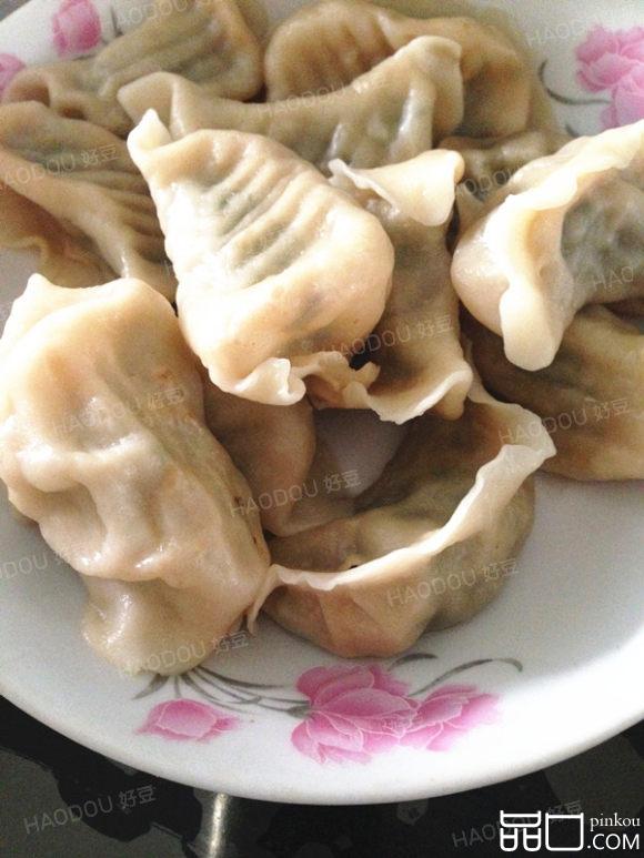香菜饺子