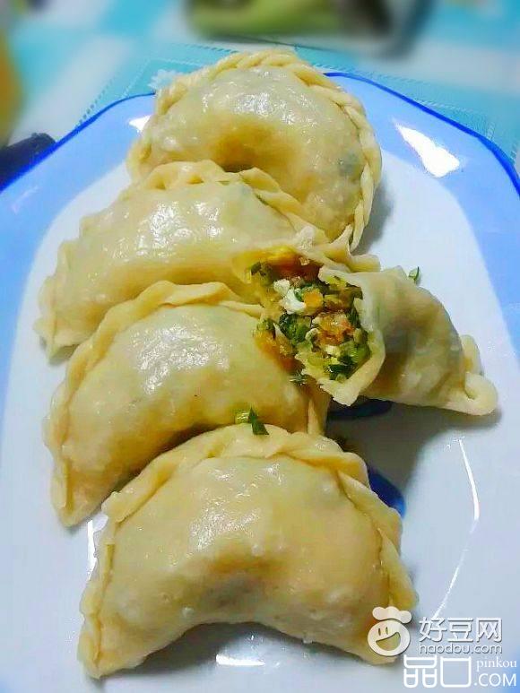 韭菜蒸饺