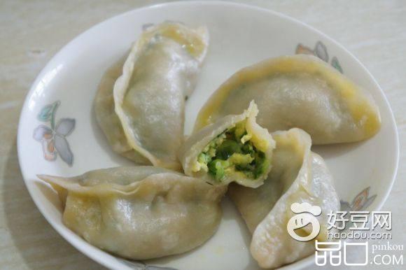 汤面素馅蒸饺