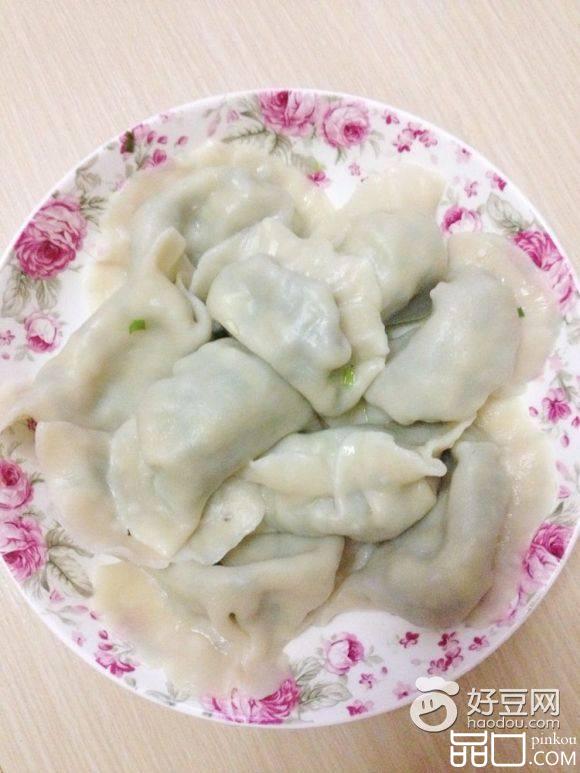 鸡蛋韭菜饺子