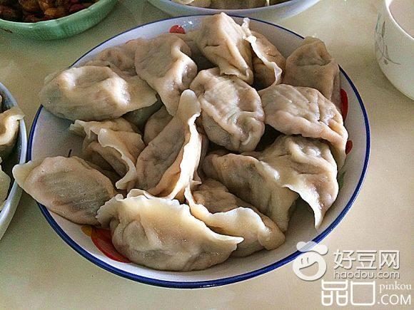 芹菜羊肉水饺