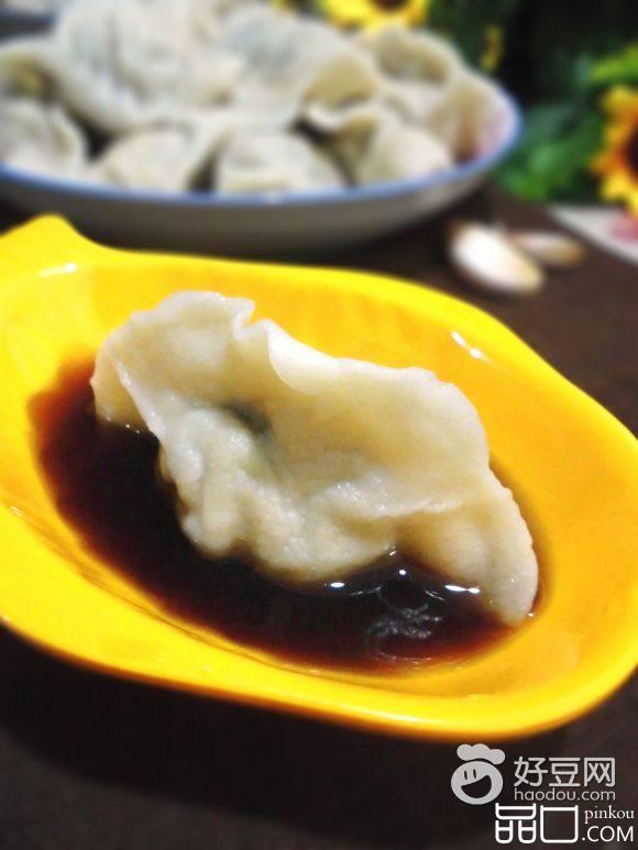 木耳肉水饺