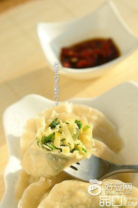 榨菜豆腐韭菜水饺