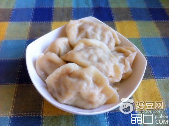 白菜猪肉大葱水饺