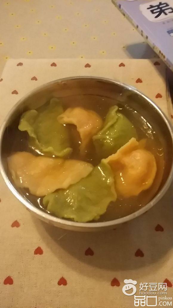 菜汁素饺子