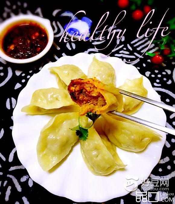 酸菜猪肉馅饺子