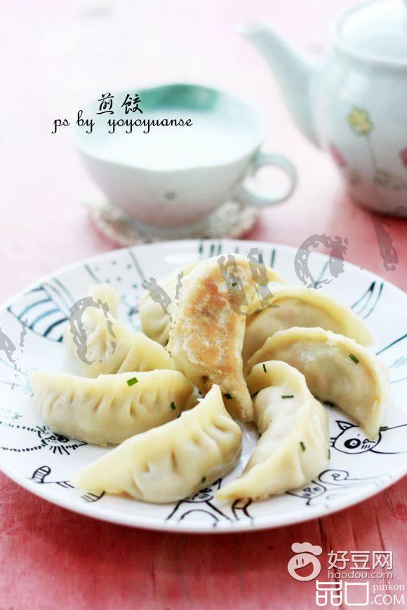 娃娃菜煎饺