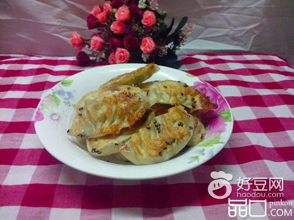 芹菜鸡蛋煎饺