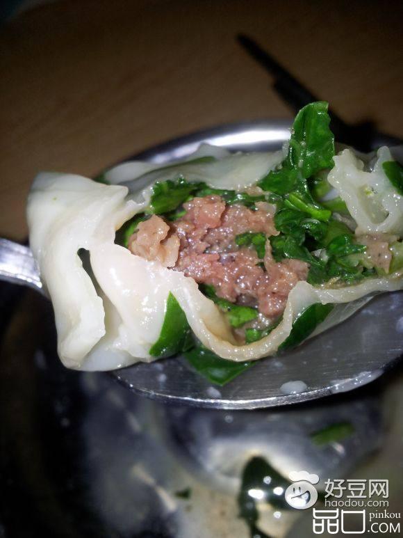 菠菜牛肉水饺