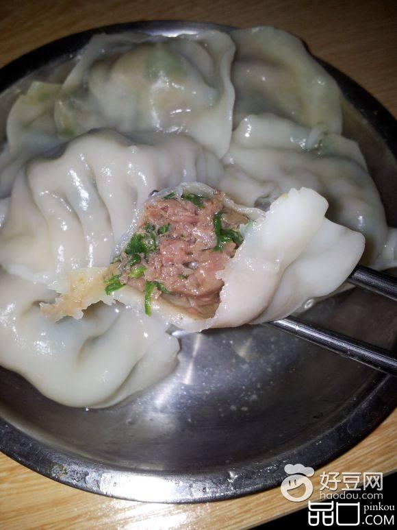 香菜牛肉水饺