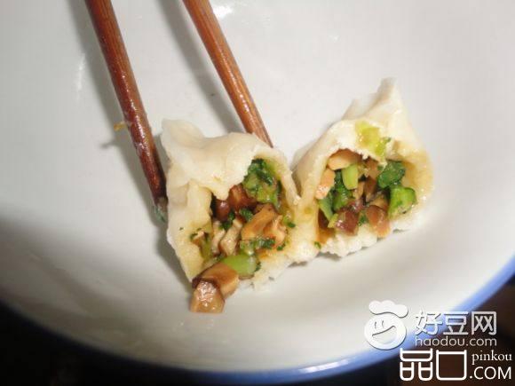 香菇油菜水饺