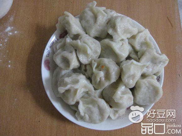 白菜胡萝卜肉饺子