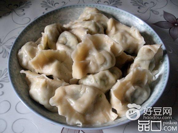 菠菜鸡蛋水饺