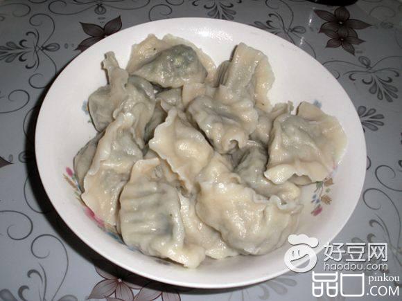 生菜猪肉鸡蛋水饺
