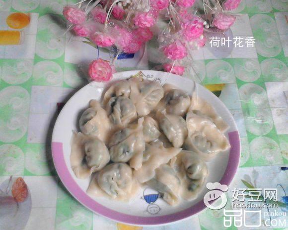 韭菜芹菜饺子