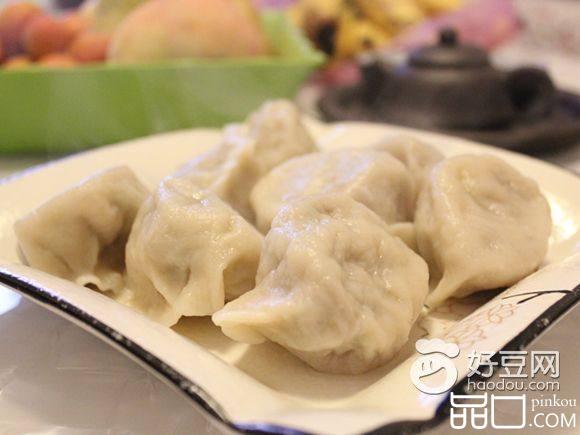 猪肉香芹水饺