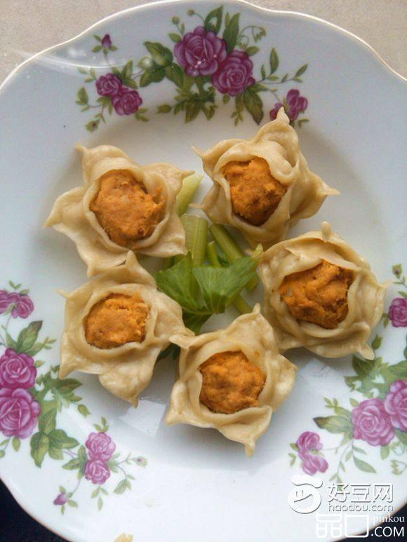 花式胡萝卜鸡肉蒸饺