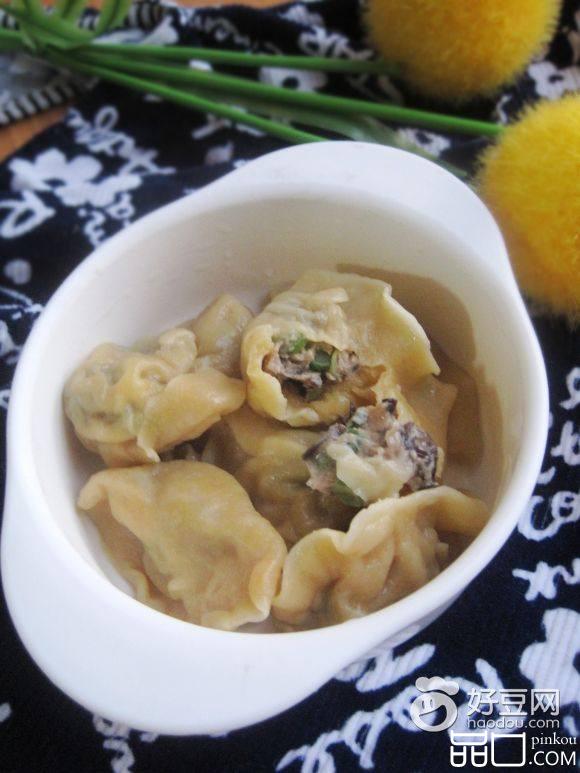 蒜苔木耳馅饺子