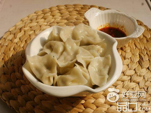 卷心菜肉末虾皮饺子