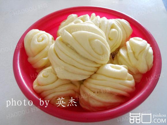 鲜香大花卷