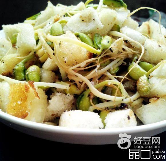 黄豆芽炒馒头