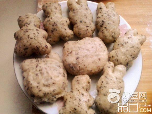 黑豆渣卡通馒头