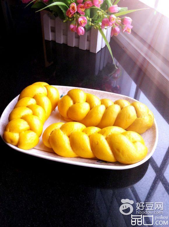 枸杞辫子馒头
