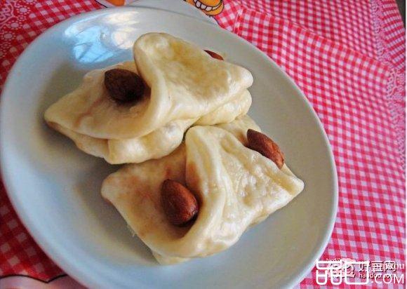 杏仁馒头