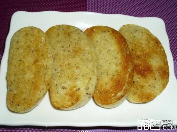 香煎黑豆渣馒头片-电