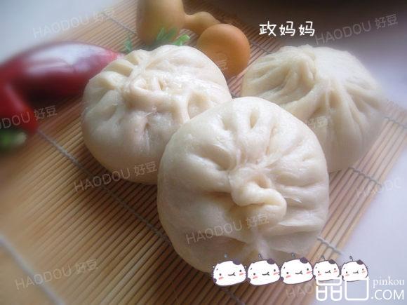 白萝卜猪肉包子
