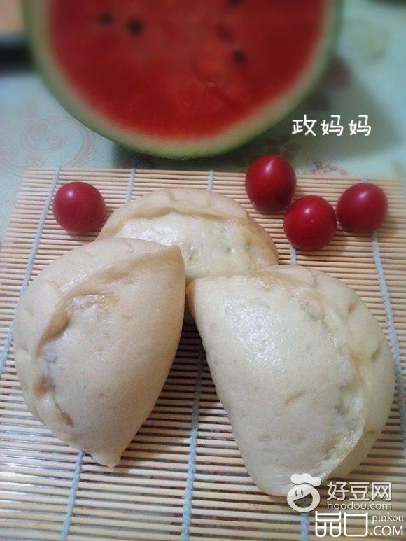 槐花大包子