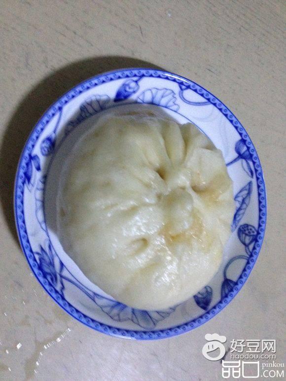 芹菜肉包子