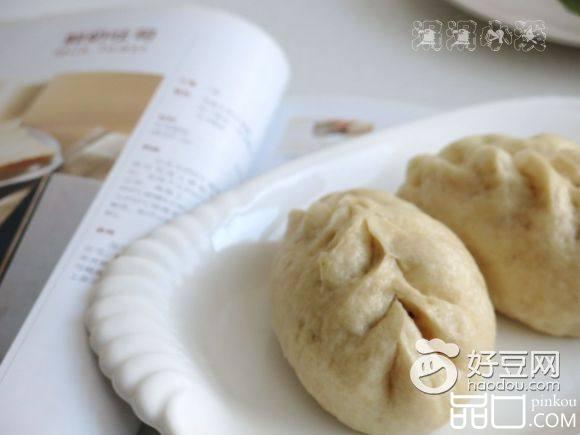 猪肉酸菜豆渣大包子