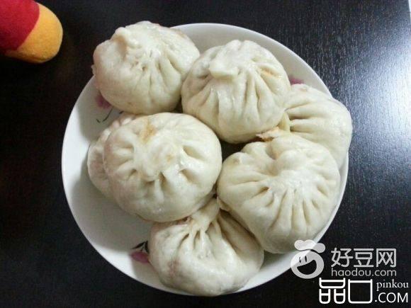 鲜肉包子