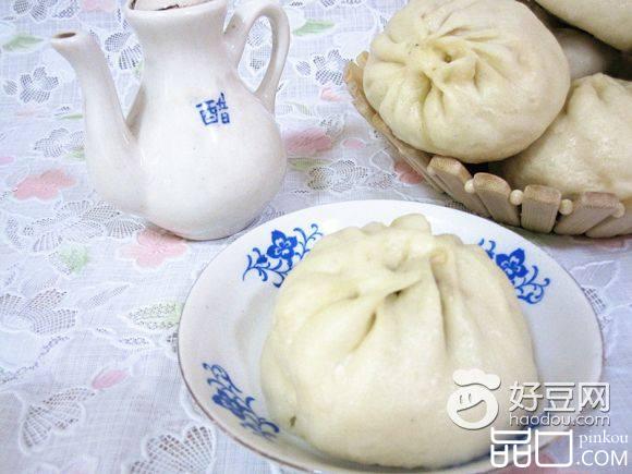 牛肉小白菜包子